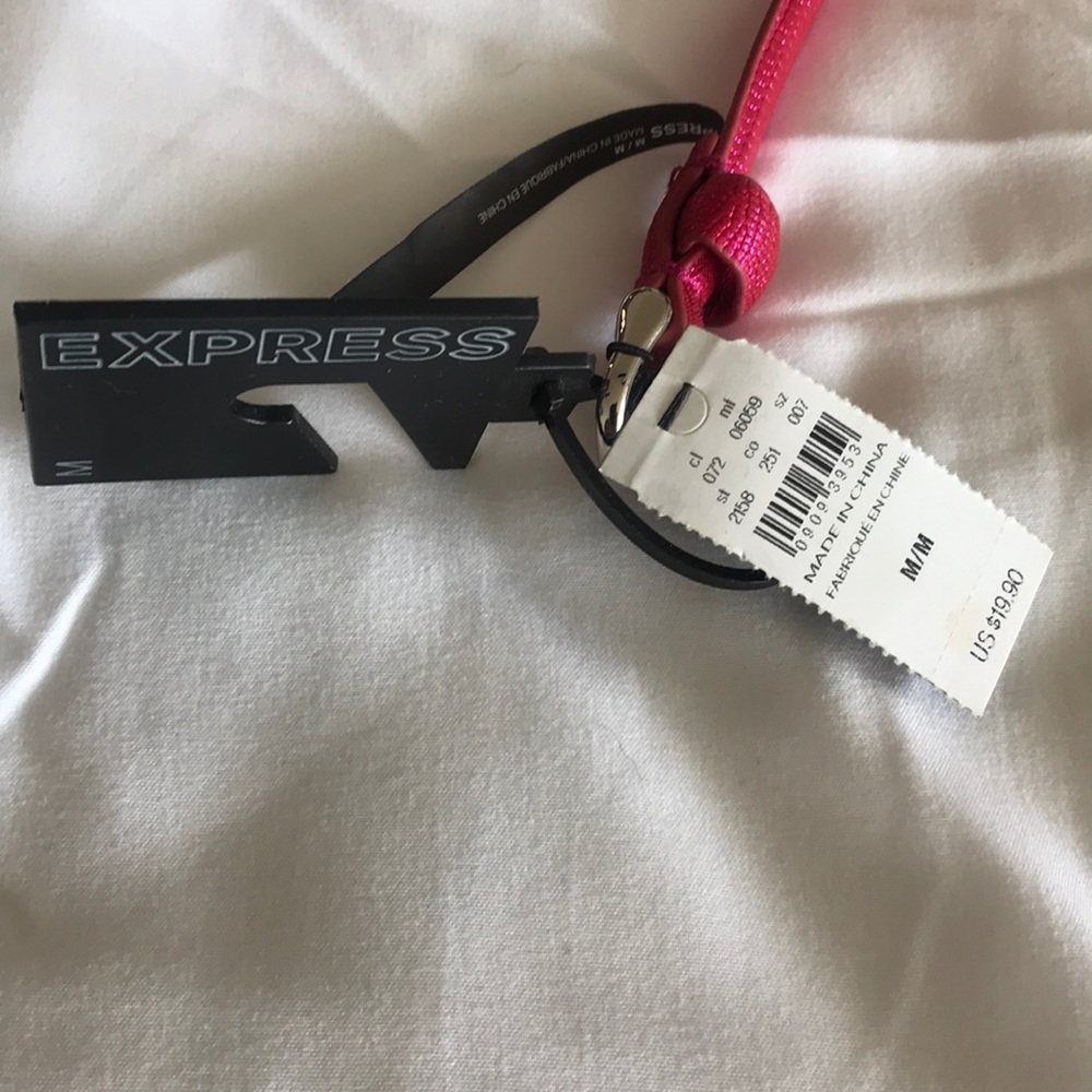 Express Skinny Belt - Picture 2 of 6